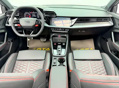2025 AUDI RS3 照片 10
