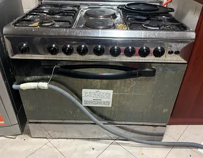 Cooking Range Indesit