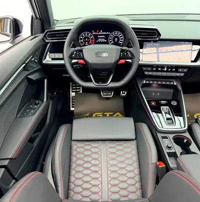 2025 AUDI RS3 照片 8