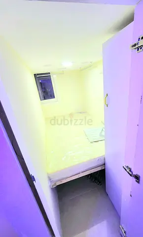 FULLY CLOSE PARTITION/WINDOW AVAILABLE NOW