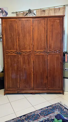 Solid wood wardrobe - 4 door
