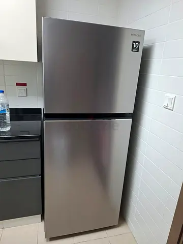 Hitachi refrigerator latest model same like new condition