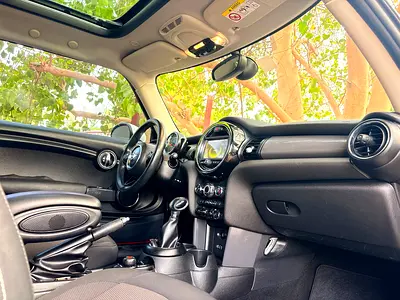 صورة 6 لـ 2015 MINI COOPER