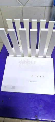 Greenpacket D5H-EA62 5G LTE CAT19 WiFi 6 Powerful Router