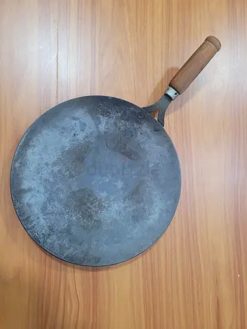 MOVING OUT SALE: Heavy Cast Iron Tawa/Griddle Pan with Wooden Handle - Used