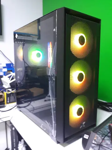 Gaming PC - RTX 4060 / Intel i5 13th Gen / 32GB RAM / 1TB SSD / Wi-Fi