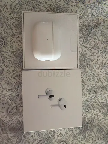 Apple AirPods Pro 2nd gen with Wireless Charging Case