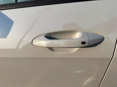 2023 KIA SPORTAGE — миниатюра 8