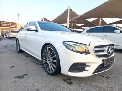 مرسيدس E300 خليجي بحالة الوكالة بحالة ممتازة جدا جدا