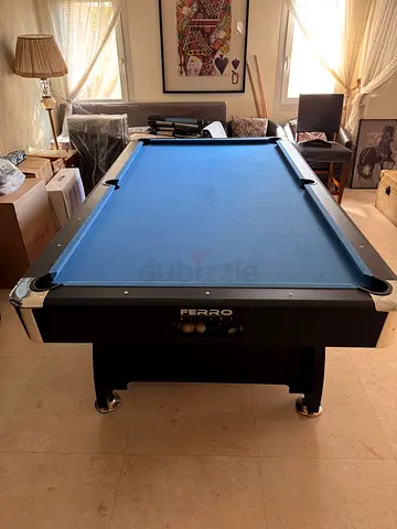 9FT POOL TABLE FOR SALE!