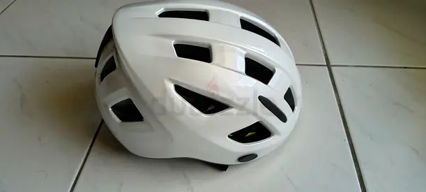 Gaint relay cycling helmet
