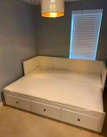 Ikea hemnes day bed with matters 3 storage
