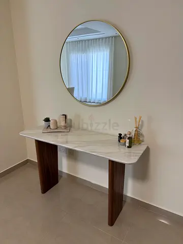 Console table