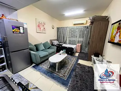 أجمل استوديو مفروش في القليعة مساحة كبيرة فرش فندقي نظيف قريب من جميع الخدمات والمراكز التجارية