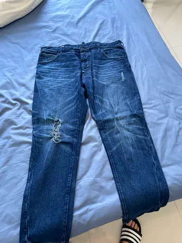 EMPORIO ARMANI Mens dark blue ripped slim jeans, good used condition