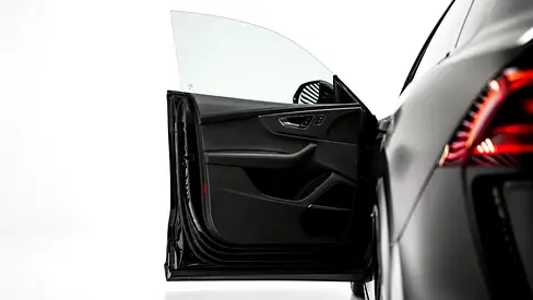 2023 AUDI RS Q8 photo 11