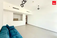 With Maids Room | Vacant | Corner Apartment — 3