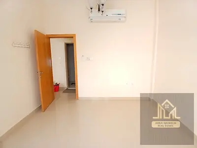 LOOKING LIKE A BEAUTIFUL APARTMENT NEAR BUS STATIOIN NEAT AND CLEAN JUST IN 28K