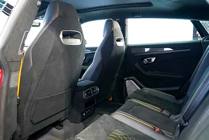 صورة مصغرة 9 لـ 2024 Lamborghini URUS