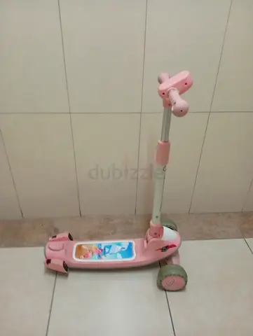 Kids Foldable 3-Wheel Scooter – Pink – Good Condition