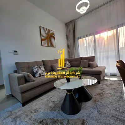 شقة فخمة غرفة وصالة اطلالة مفتوحة بعجمان - النعيمية1 - شارع الكويت - مفروشة  للايجارالشهرى