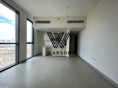VACANT NOW | COMMUNITY VIEW | BRIGHT APARTMENT