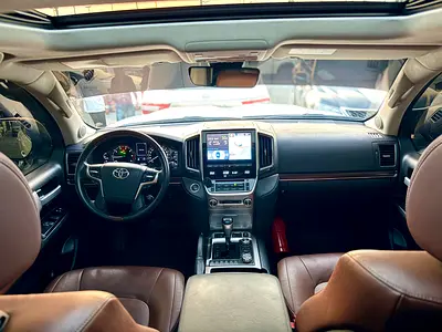 2018 Toyota LAND CRUISER 照片 11