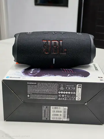 JBL charge 6