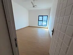 3 bedrooms, living room, maid's room, 4 bathrooms, full sea view, modern finishes, prime location