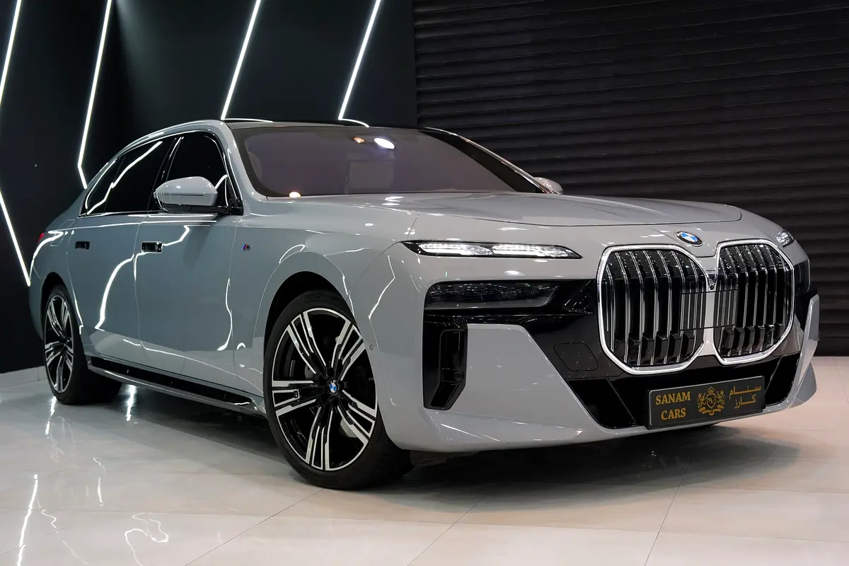 BMW 7-Series 2023