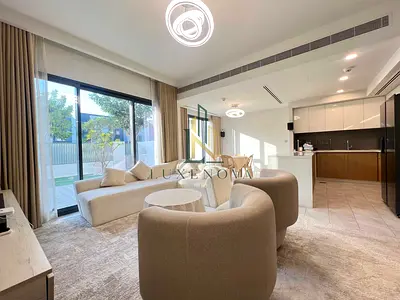 Upgraded | Fully furnished Prime location