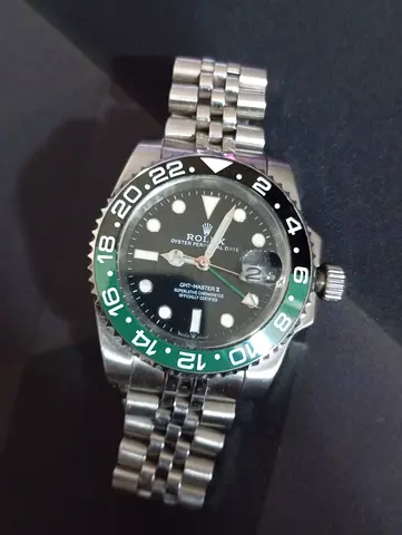 Sprite Bezel Automatic Watch - Left-Hand Crown (Destro)
