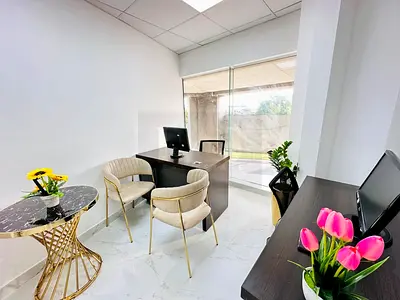 Spacious Office | Free Utilities | Bank Account Assistance