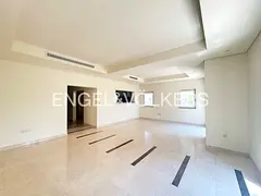 Park Facing | Internal Location | Corner Unit — 3