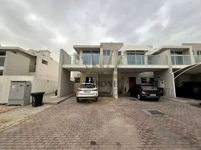 3BEDROOM || CORNER UNIT || L-SHAPED GARDEN