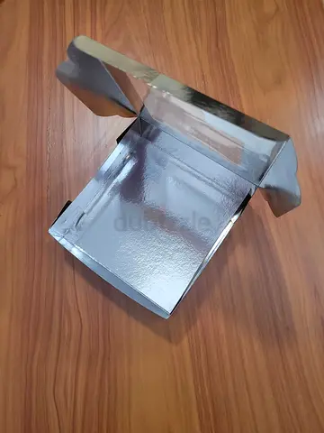 MOVING OUT SALE: Gold Food Display Boxes with window (100 pcs new)