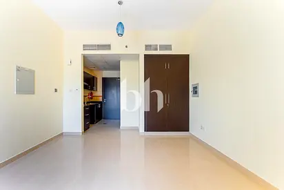 Near Metro | Low Floor | Balcony | Flexible Payment