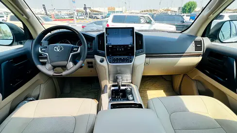 2019 Toyota LAND CRUISER 照片 9