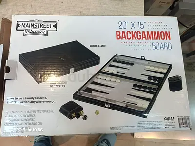 Mainstreet Classics 20 x 15 Backgammon Board with Case - New in Box