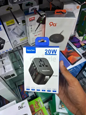Hameide 20W Travel Power Adapter - Universal Socket (New in Box)