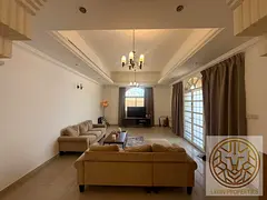 Nice Three Bedroom With Pvt Garden In Umm Suqeim 3