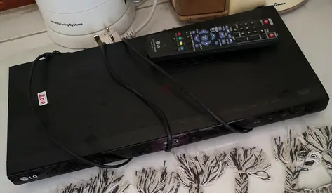 Vintage LG Blu Ray Disc Player with Remote | Model BD350 | Like New