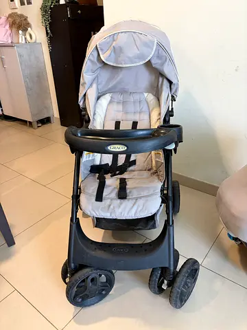 Graco stroller and car seat