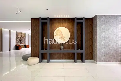 Brand new | Corner unit | Spacious