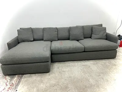 Brand new condition cratebarrel lshape couch