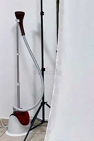 Red Philips EasyTouch Steamer