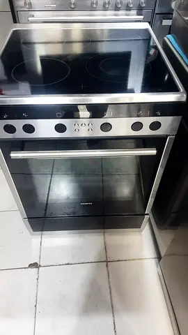 Siemens brand electric cooker 4 burner 60 / 60 cm