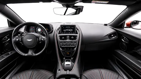2017 Aston Martin DB11 照片 14