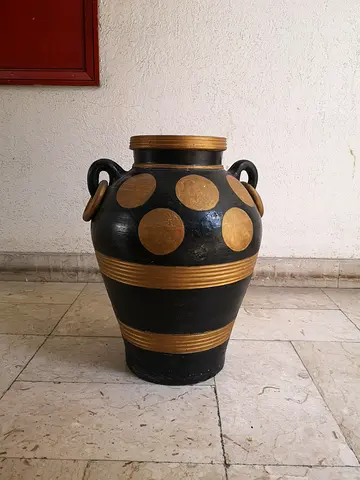 Vintage Handpainted Waterproof Paint Clay Pot