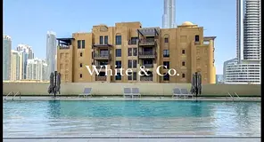 posh private room in 2 bed steps to dubai mall downtown